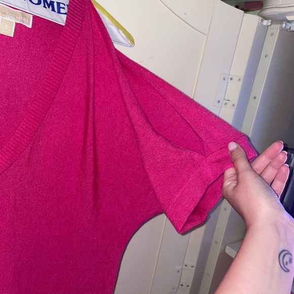 Hot pink Michael Kors off cold shoulder top short cuffed sleeves small - Picture 7 of 9